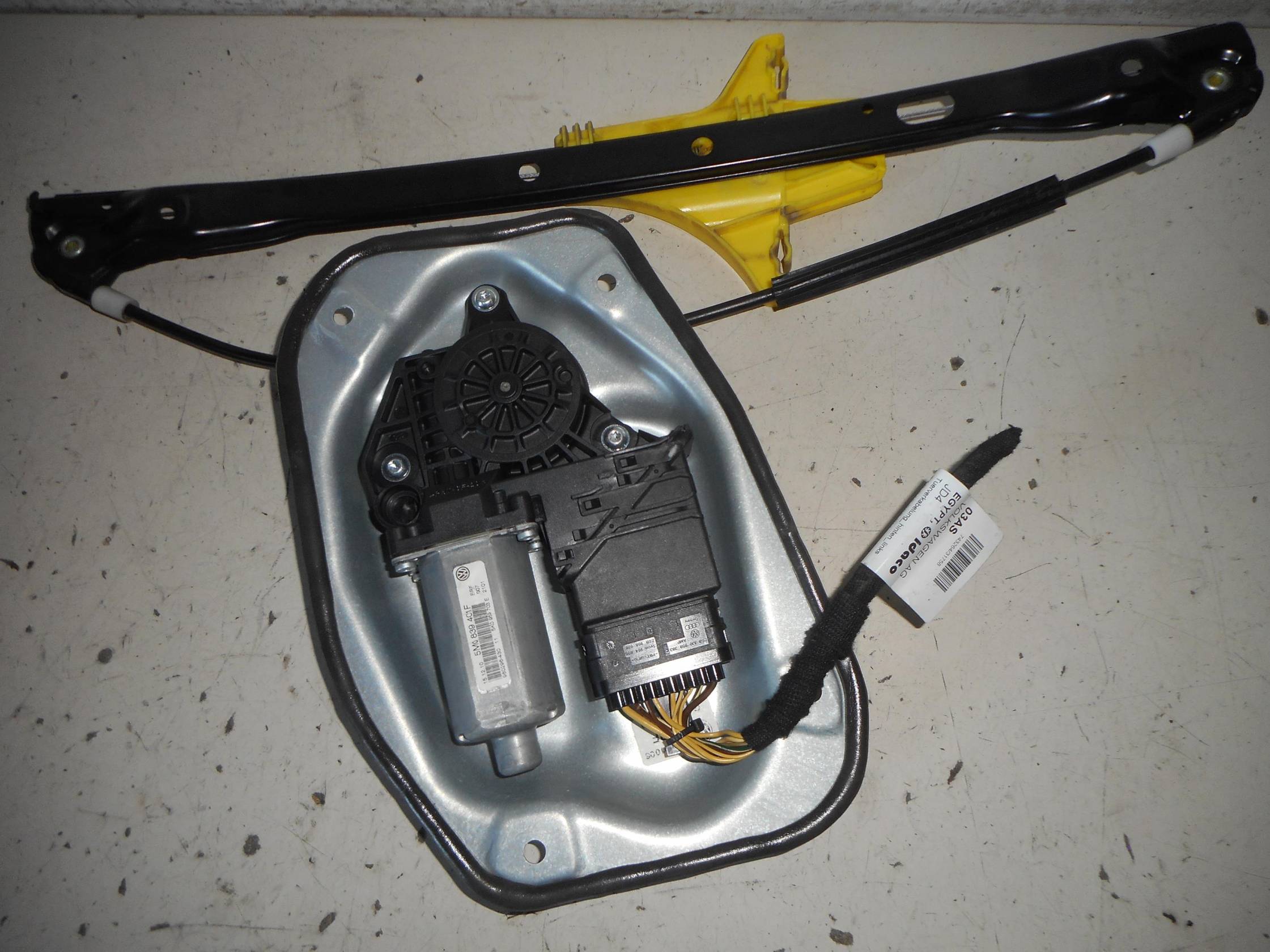 Alzacristallo elettr. porta post. sx.